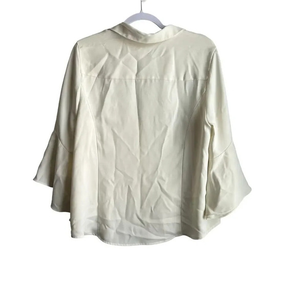 Chico's Lace Up Sleeve Top Women's 2/L Cream Super Wide Bell Sleeves Boho - Picture 3 of 8